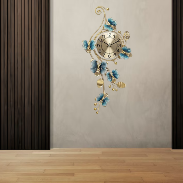 Metal wall clock